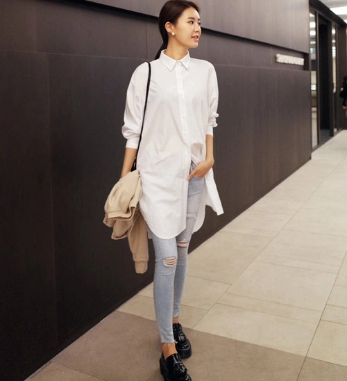 Ngỡ ngàng vẻ đẹp chiếc áo sơ mi 2 trong 1