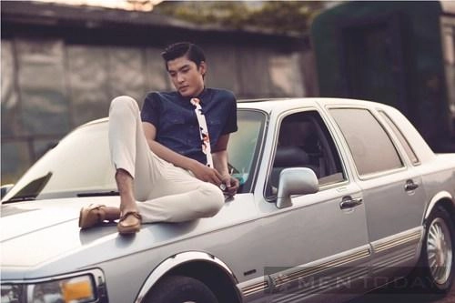 Phối đồ nam mùa hè khỏe khoắn cùng sơ mi và short