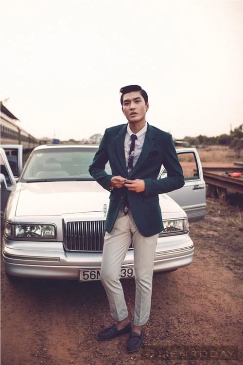 Phối đồ nam mùa hè khỏe khoắn cùng sơ mi và short