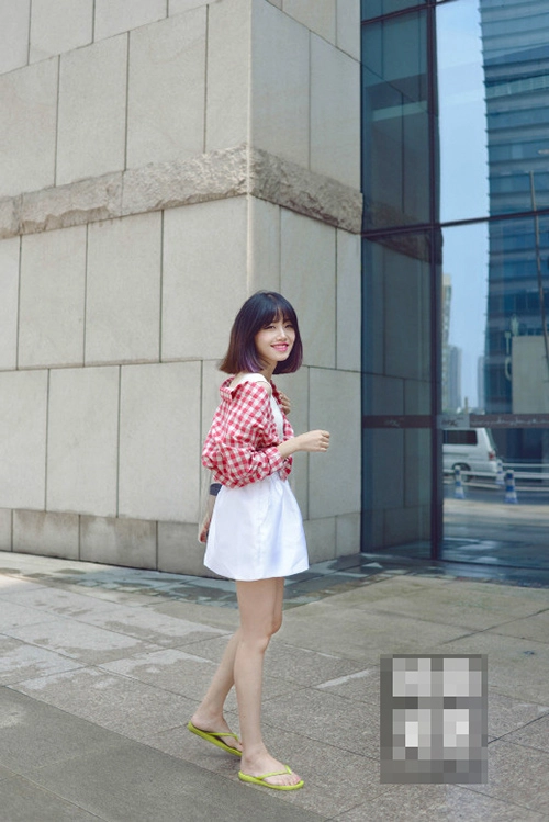 Quyến rũ trong sắc thu với chiếc áo sơ mi cũ