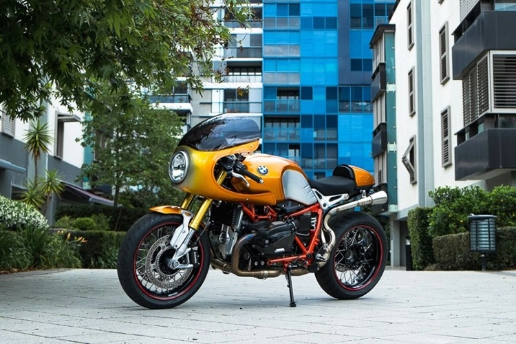 Bmw r nine t nổi bật với bản độ xe đua cafe racer cổ điển