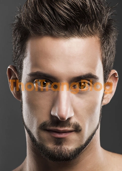 Những kiểu tóc nam vuốt ngược lịch lãm theo phong cách quý tốc