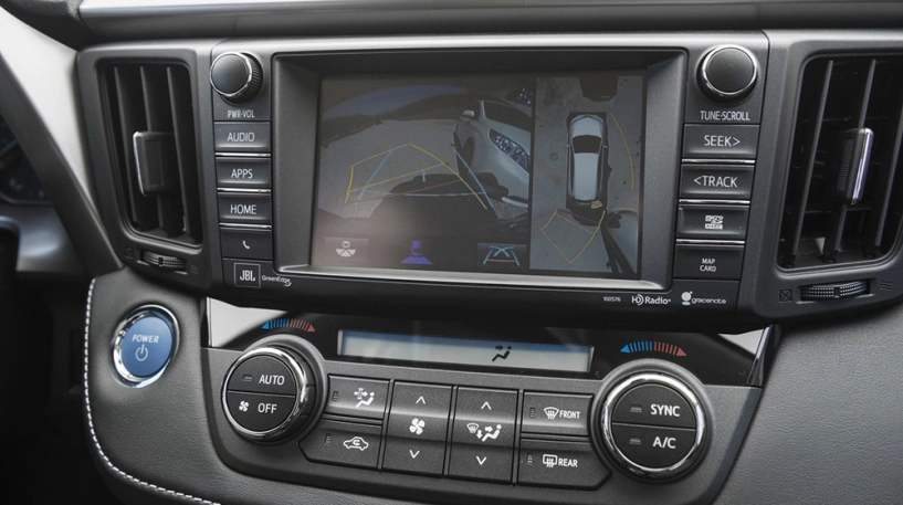 Toyota rav4 2016 bằng xương bằng thịt xuất hiện trên phố