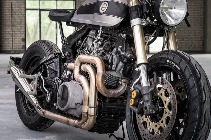 Yamaha xv750 trong bản độ vừa hiện đại vừa cổ điển