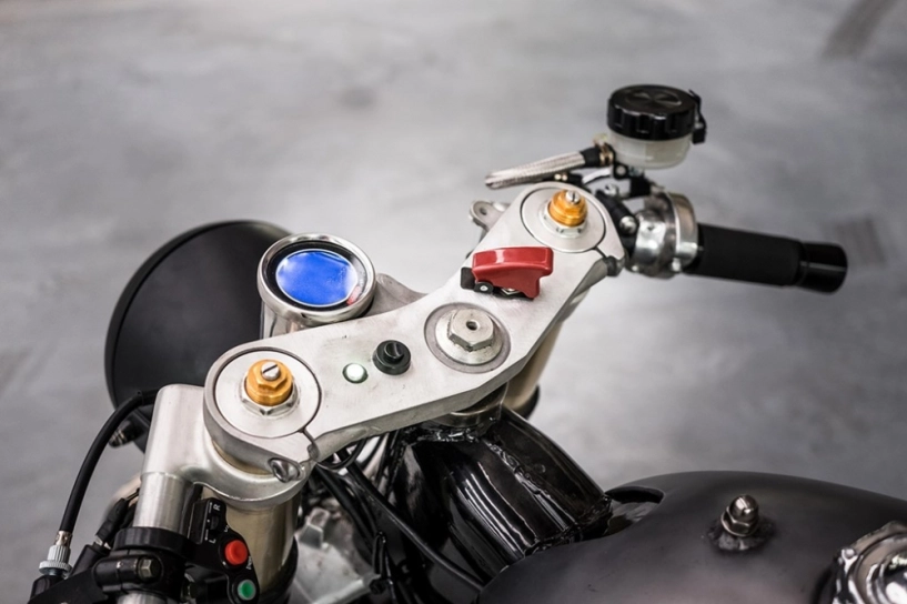 Yamaha xv750 trong bản độ vừa hiện đại vừa cổ điển