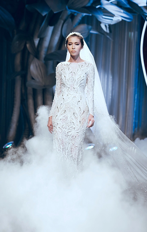 Váy cưới Viên Minh nhìn đơn giản nhưng mất 5 tháng để thiết kế và may đo  hàng độc quyền chỉ có 102  GUUvn