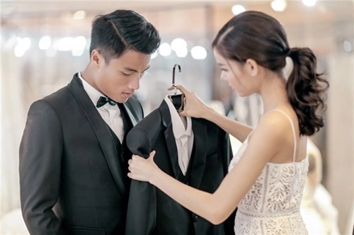 Ngẩn ngơ trước vẻ quyến rũ của chiếc váy kỳ hân sẽ mặc trong ngày cưới