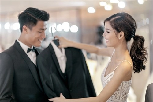 Ngẩn ngơ trước vẻ quyến rũ của chiếc váy kỳ hân sẽ mặc trong ngày cưới