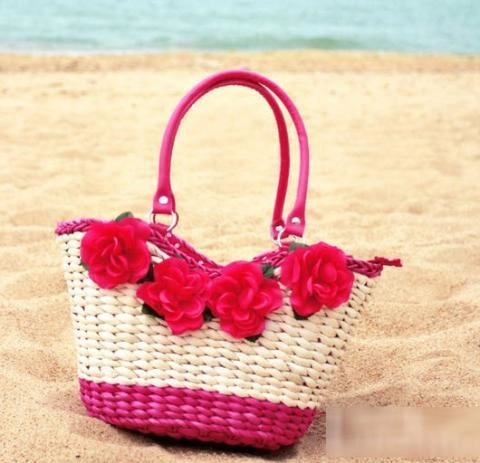 Túi cói nữ đẹp tung tăng dạo biển 2017