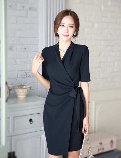 Váy đầm đơn sắc quyến rũ sang trọng công sở