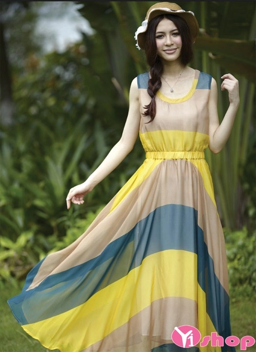 Váy đầm maxi dáng dài đẹp lãng mạn ngọt ngào dạo phố ngày hè