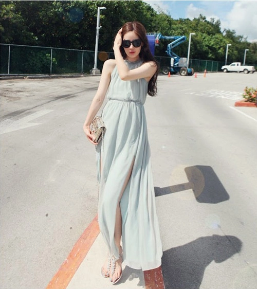 Váy đầm maxi xẻ đùi đẹp cho cô nàng công sở gợi cảm khoe chân dài