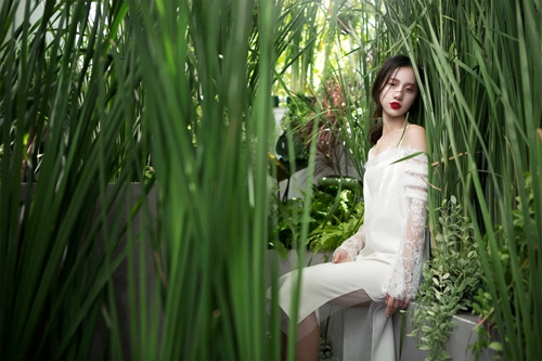 Váy ren trong suốt dành cho nàng yêu mùa hè