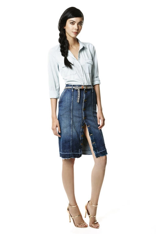 Bí quyết mặc denim tuyệt đẹp cho nữ công sở ngày nắng hanh