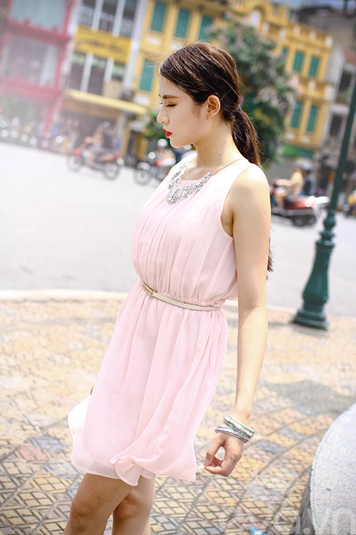 Công sở mặc đẹp chống nóng