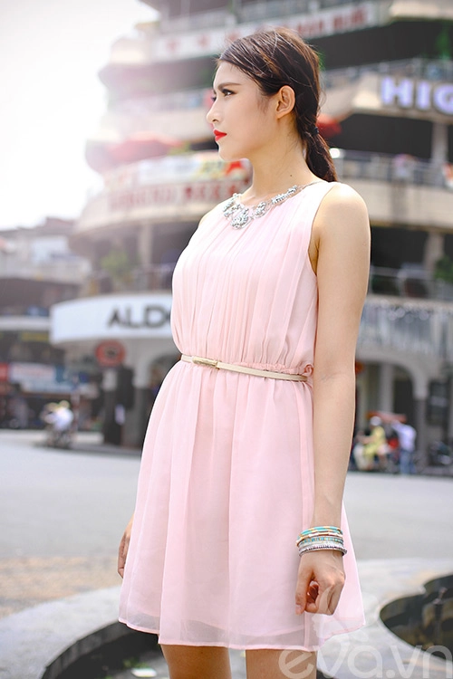 Công sở mặc đẹp chống nóng