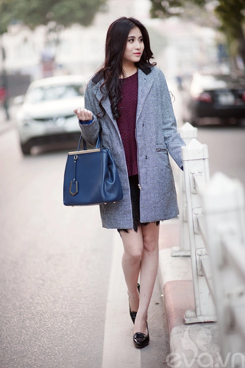 Mix áo khoác điệu đà từ tiệc tùng đến công sở