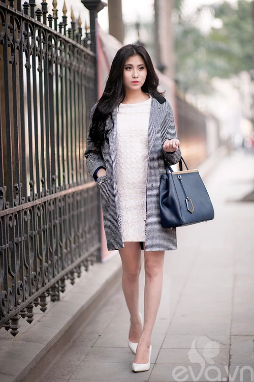 Mix áo khoác điệu đà từ tiệc tùng đến công sở