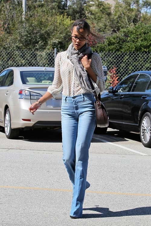 Những bí quyết diện quần jeans thanh lịch nơi công sở