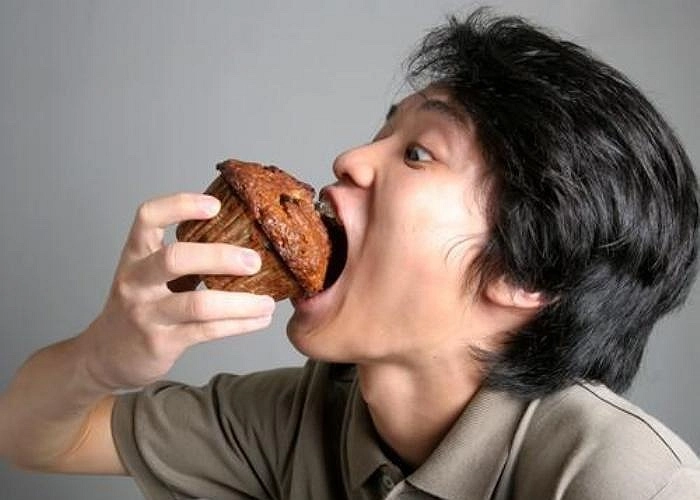 Những thói quen vừa bẩn vừa thiếu lịch sự nơi công sở