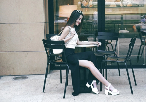 Nữ công sở cuối tuần mặc gì để xinh như mộng