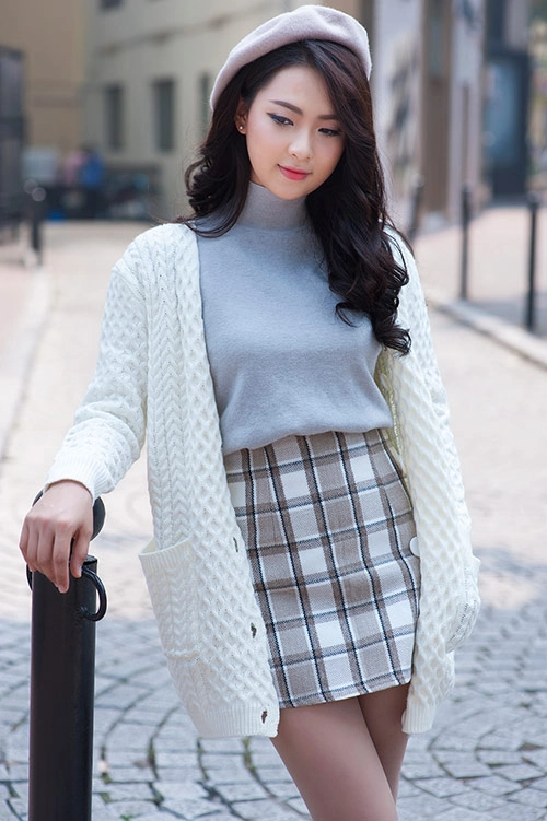 Nữ công sở sành điệu với cardigan hot nhất thu đông