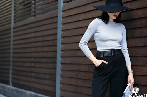 Phối hợp màu ghi cho nàng công sở thêm thanh lịch cuối năm