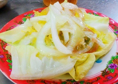 Quán món gì cũng có từ sáng đến đêm cho dân công sở