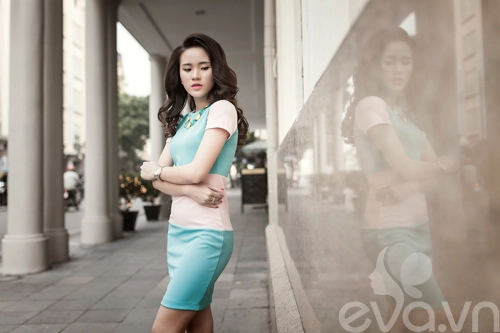 Tuyệt chiêu để rạng rỡ chốn công sở với gam pastel