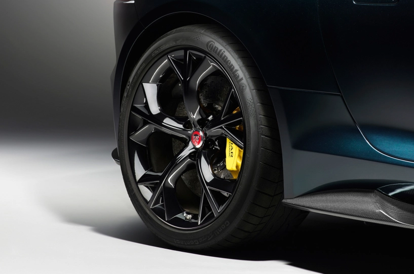 F-type project 7 - con báo đầu đàn của hãng xe jaguar