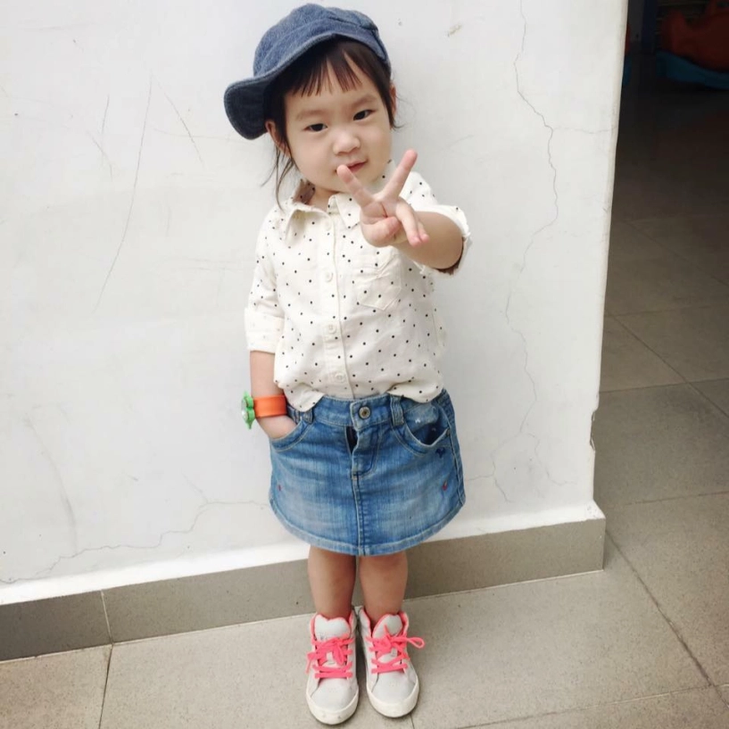 Tuyển tập váy yêu không thể tả của con gái lý hải - minh hà
