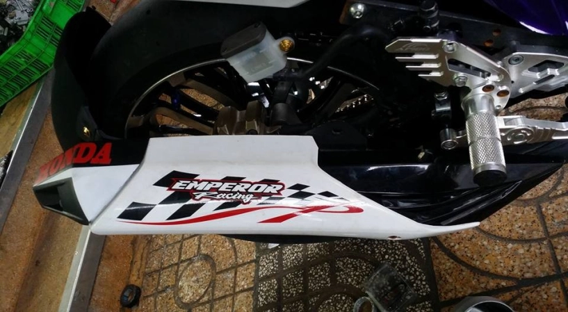 Winner hbt racing đồ chơi đầy mình
