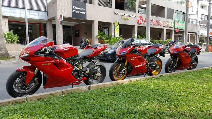 Bộ 3 phiên bản ducati 1198 hội tụ tại sài thành