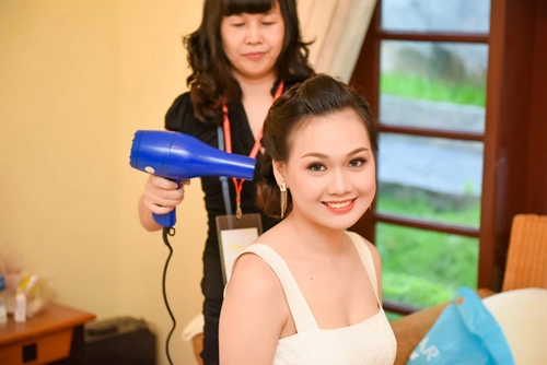 Bạn biết gì về hậu trường của chung khảo hoa hậu vn