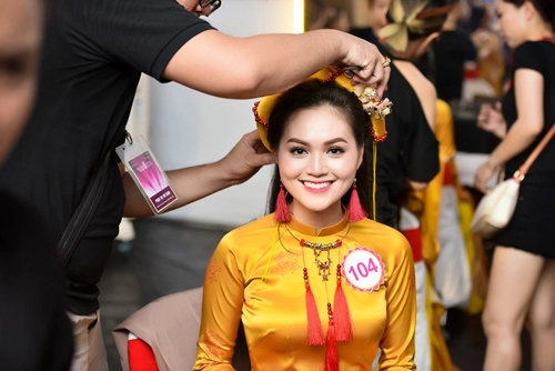 Bạn biết gì về hậu trường của chung khảo hoa hậu vn