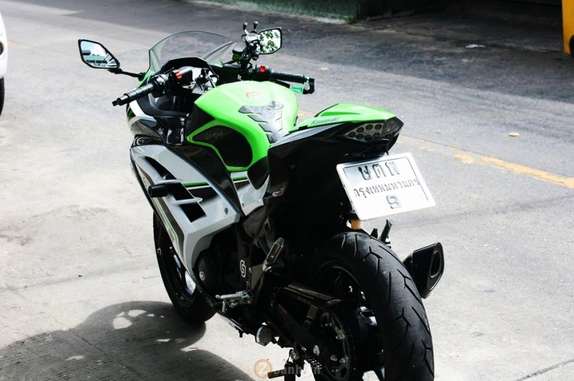 Kawasaki ninja 300 đẹp mắt với phiên bản độ cực chất