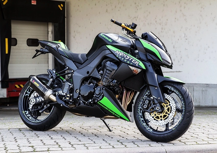 Vẻ ngoài dữ dằn của chiếc kawasaki z1000 độ phiên bản monster