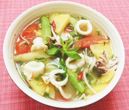 Các món canh chua ngon không thể bỏ qua trong ngày hè