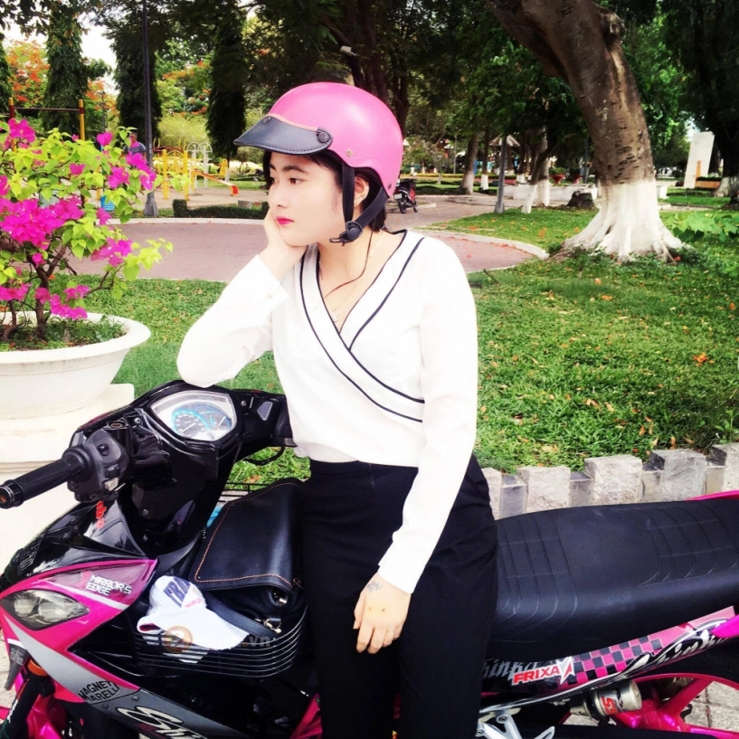 Chiếc exciter 135 độ hồng cá tính của nữ biker tây ninh