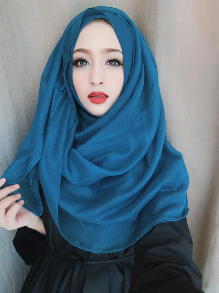 Hot girl hồi giáo nổi bần bật vì xinh như thiên thần