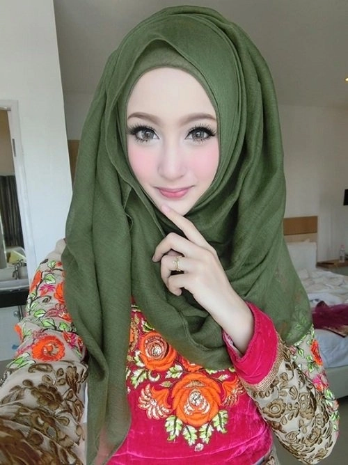 Hot girl hồi giáo nổi bần bật vì xinh như thiên thần