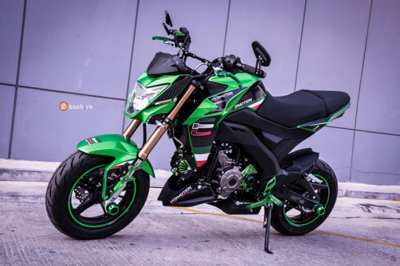 Kawasaki z125 độ đầy phong cách với dàn option nổi bật