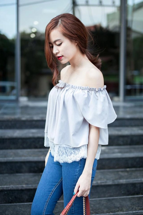 Nàng nghĩ gì về việc mặc áo trễ vai tới sở
