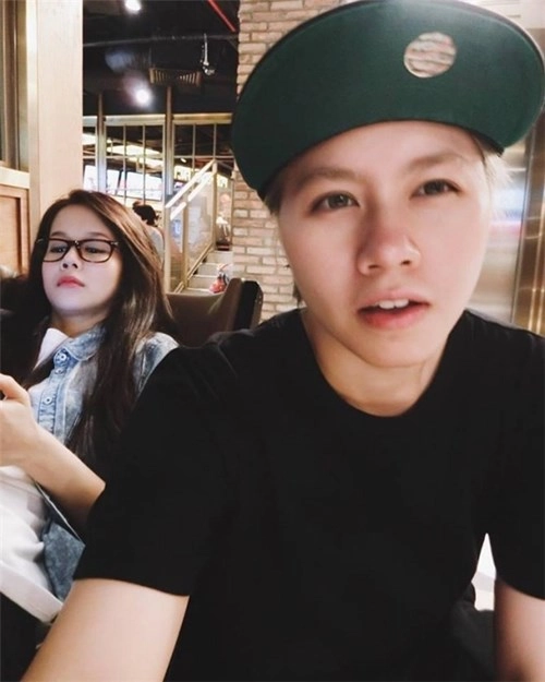 Những góc khuất ít người biết của các thí sinh the face vietnam