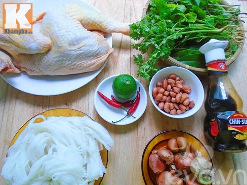Cách đơn giản để làm món phở gà trộn đơn cho bữa sáng