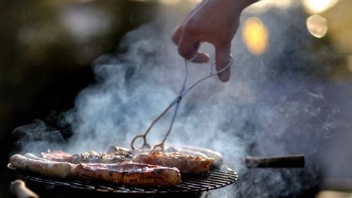 Thiếu nữ chỉ còn sống được 2 năm vì ăn mãi một món yêu thích