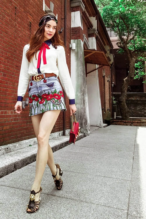 Hà hồ hot nhất tuần vì liên tục khoe hàng hiệu