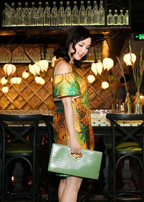 Hh giáng my sành điệu hội ngộ bạn thân diễm my