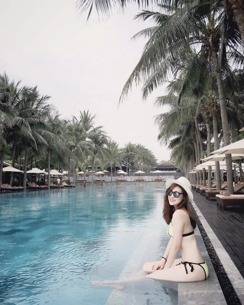 Ngắm vẻ đẹp sexy khó cưỡng của sao việt khi diện bikini