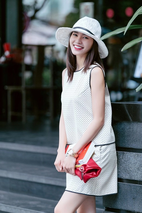 Mòn mắt ngắm nàng cám lan ngọc đẹp không tỳ vết